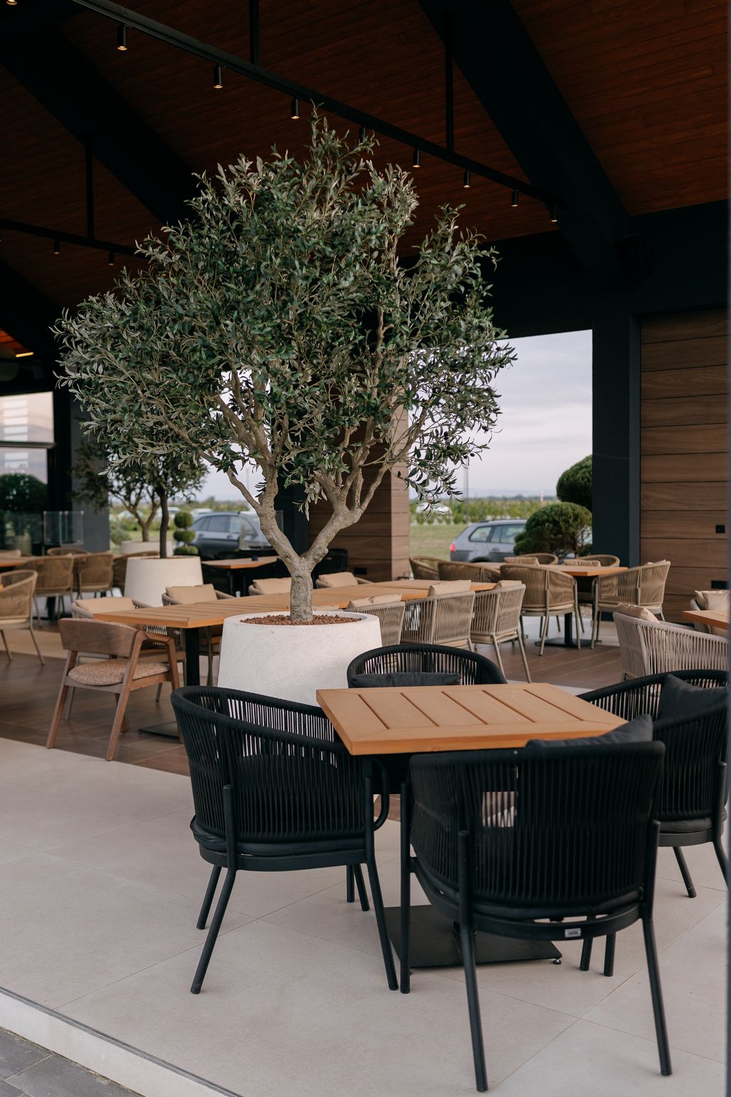 KOTA 111 - Galerija — Restoran 39