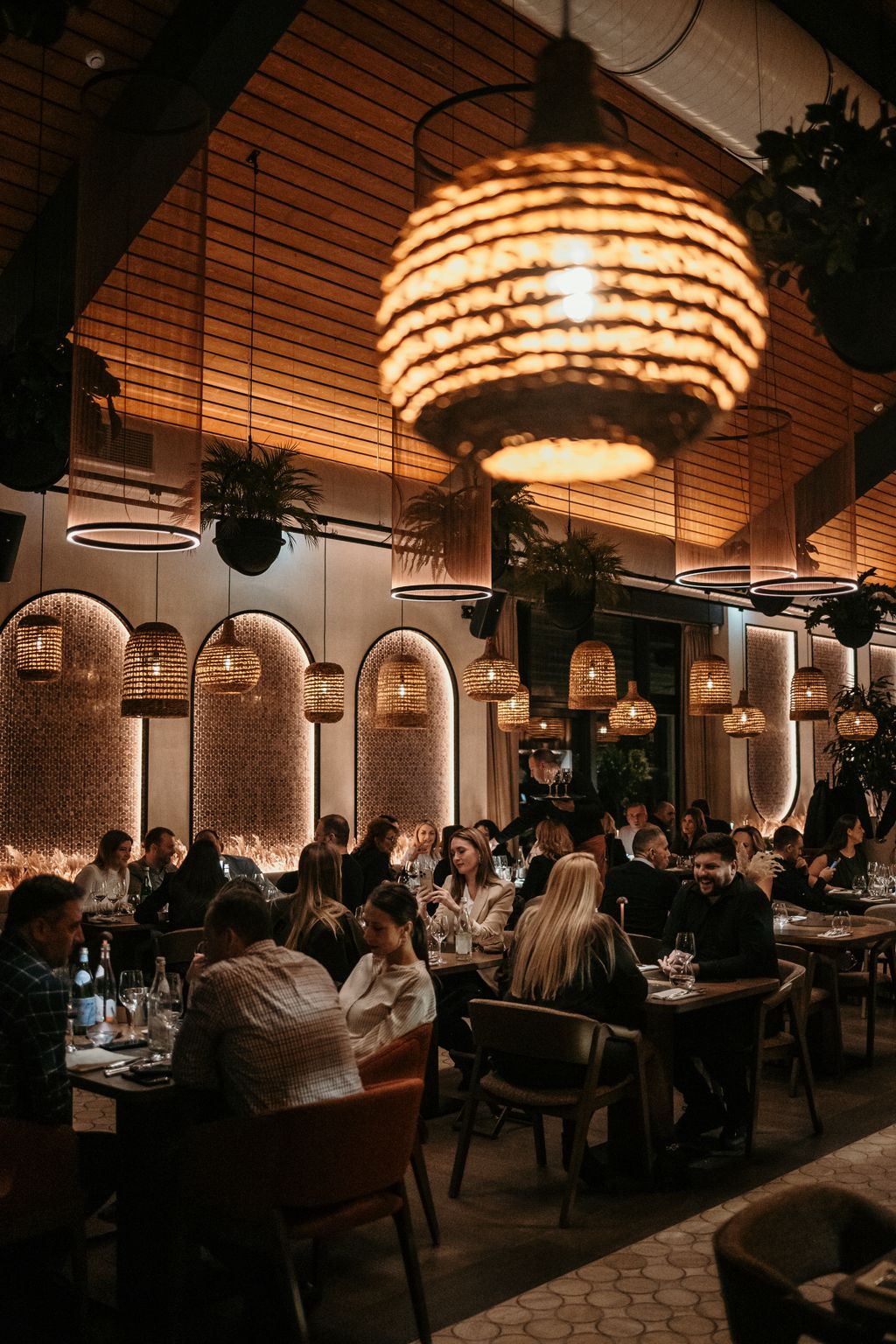 KOTA 111 - Galerija — Restoran 35